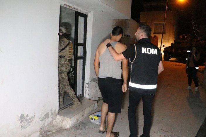 Şanlıurfa’da 350 polis ile 'torbacı' operasyonu: 48 gözaltı -10