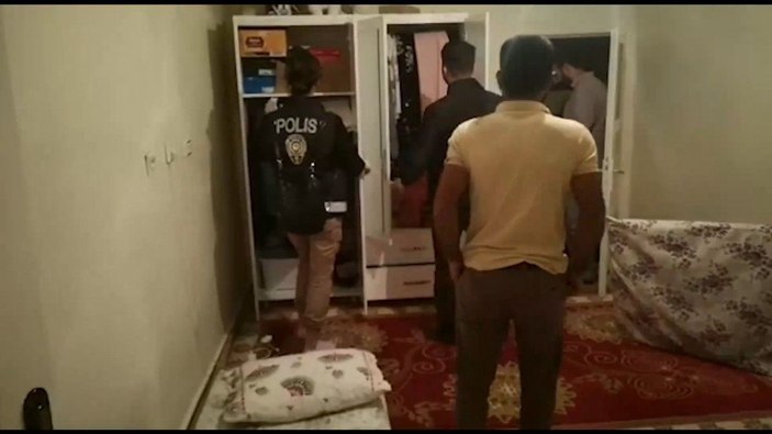 Diyarbakır'da göçmen kaçakçılarına operasyon: 11 gözaltı -5