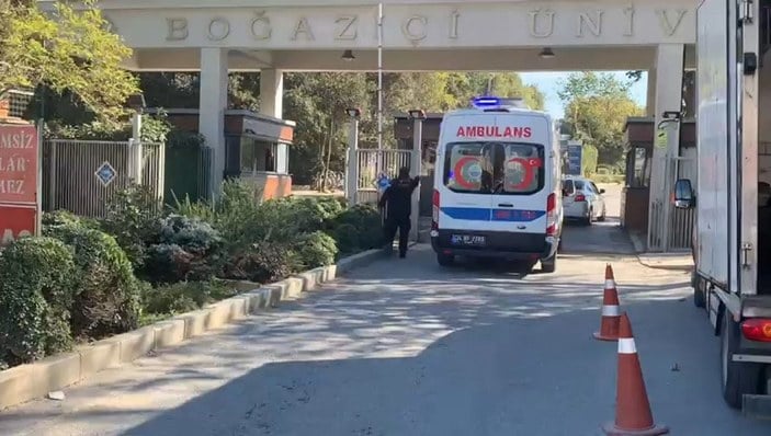 /ek fotoğraflar // Boğaziçi Üniversitesi kampüsünde yangın -6