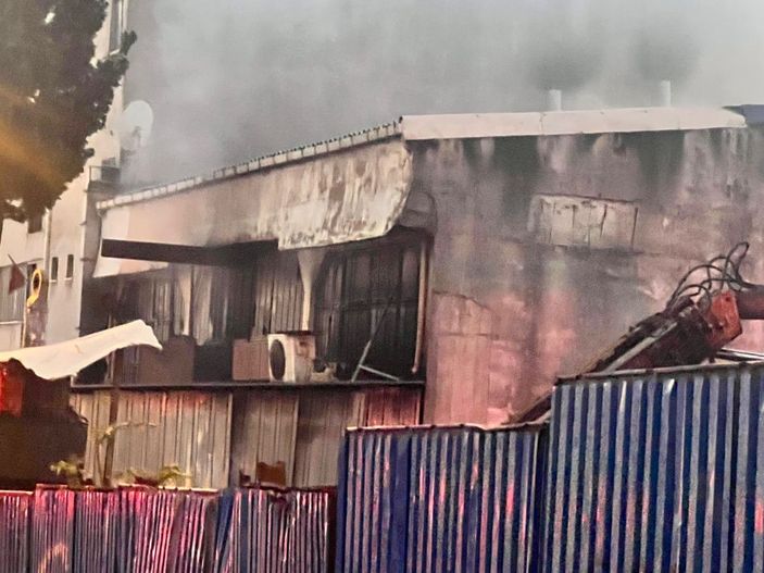 d Pendik’te krom kaplama atölyesinde yangın -2