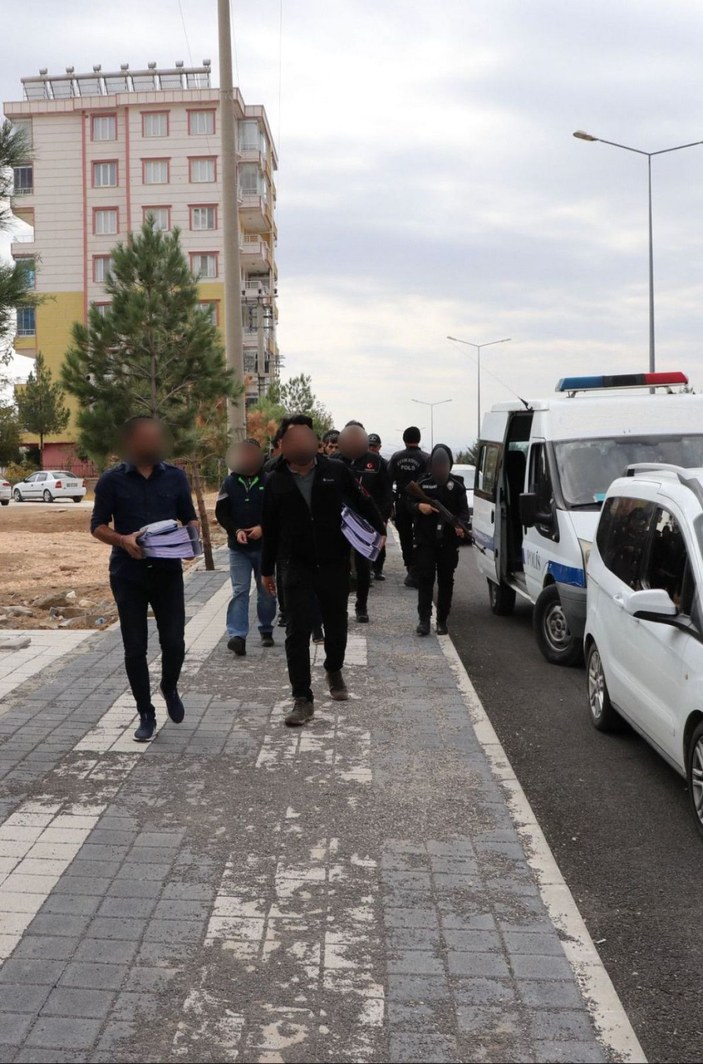 Diyarbakır'da uyuşturucu operasyonuna 5 tutuklama -3