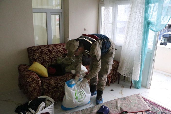 Şanlıurfa'da 63 adrese uyuşturucu baskını: 100'den fazla şüpheli gözaltında -6