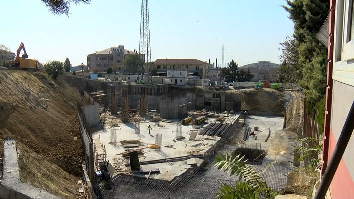 Avcılar'da korkutan çatlaklar -9