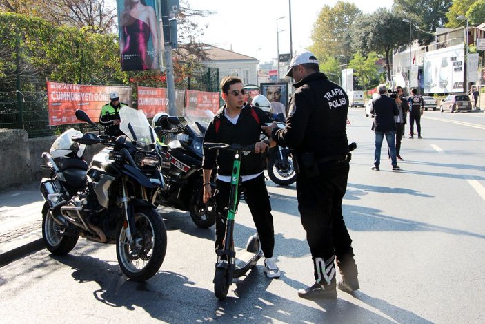 Beşiktaş'ta fosforlu yelek giymeden skuter kullananlara ceza -3