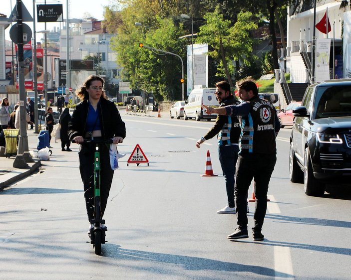 Beşiktaş'ta fosforlu yelek giymeden skuter kullananlara ceza -4