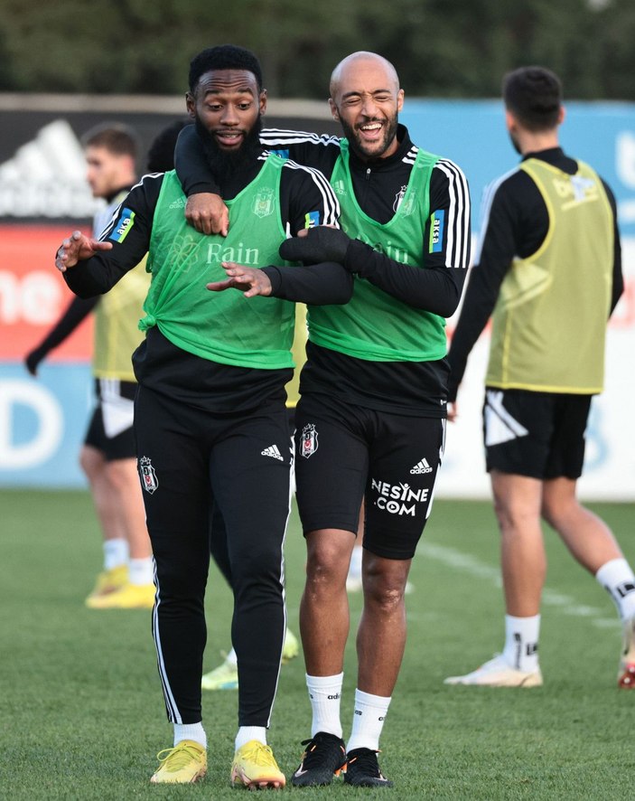 Şenol Güneş, Beşiktaş ile ilk antrenmanına çıktı -10