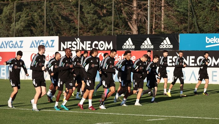 Şenol Güneş, Beşiktaş ile ilk antrenmanına çıktı -4