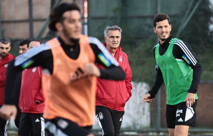Şenol Güneş, Beşiktaş ile ilk antrenmanına çıktı -2