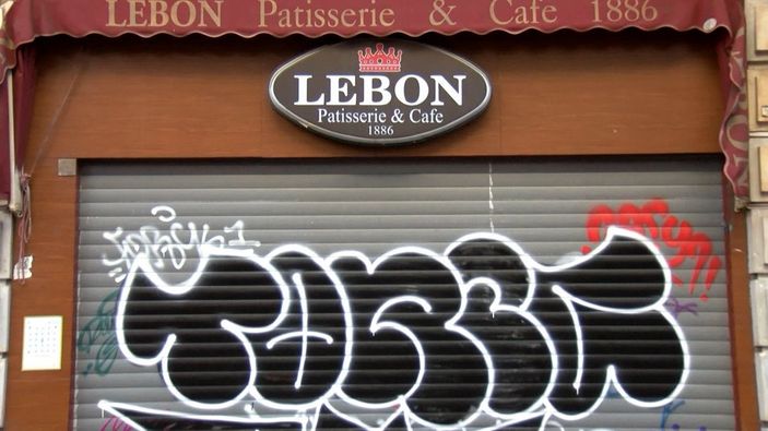 Beyoğlu'nda 212 yıllık Lebon pastanesi kapandı -2
