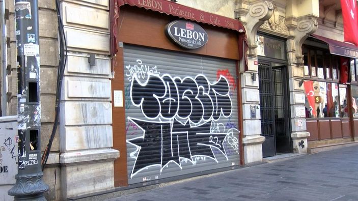 Beyoğlu'nda 212 yıllık Lebon pastanesi kapandı -3