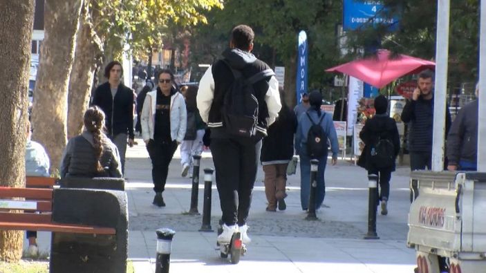 Skuter tartışmasında söz gençlerin: “Defalarca düştüm ama vakitten kazandırıyor” -4