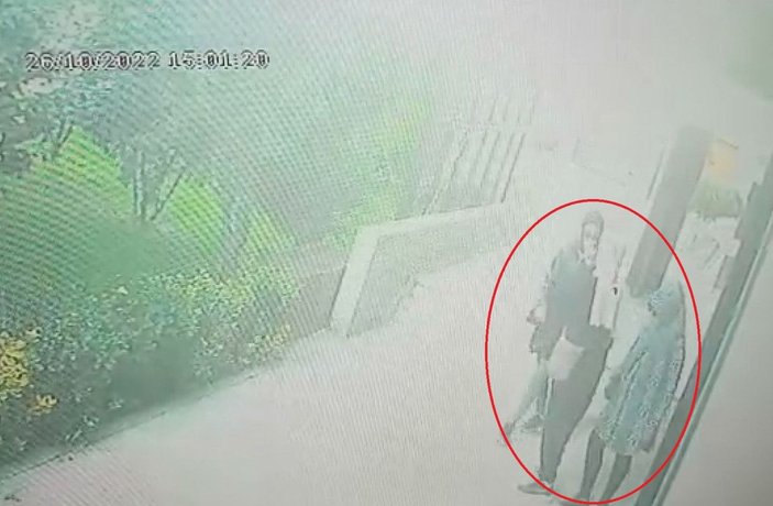 Maske ve güneş gözlüklü kadın hırsızlar, kameradan tespit edilip yakalandı -2