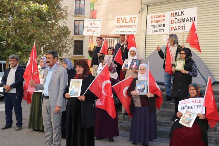 Diyarbakır'da evlat nöbeti tutan aile sayısı 323 oldu -4