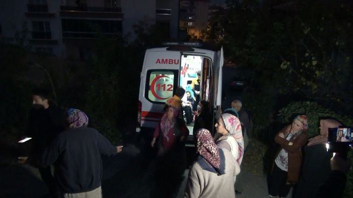 Çocukların evde yaktığı ateş yangın çıkardı -4