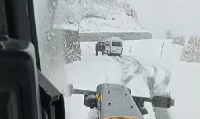 Tunceli’de kar; yüksek kesimlerde 10 santimetreye ulaştı -4