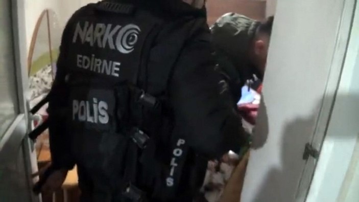 Edirne'de uyuşturucu operasyonunda 3 tutuklama -5