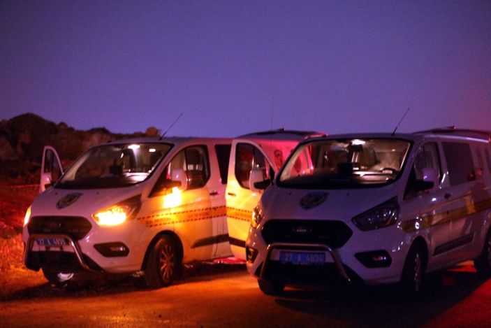 Gaziantep'te inşaat kazı alanında patlama: 2 yaralı -9