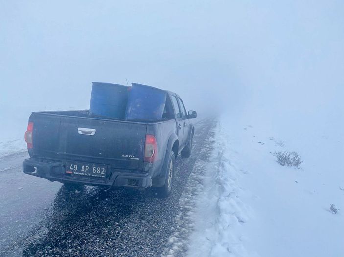 Muş’ta mevsimin ilk karı etkili oldu; mücadele başladı -2