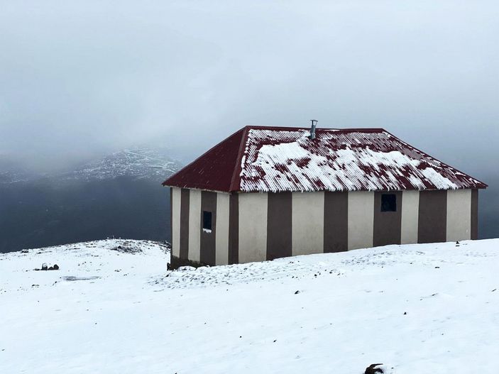 Muş’ta mevsimin ilk karı etkili oldu; mücadele başladı -4