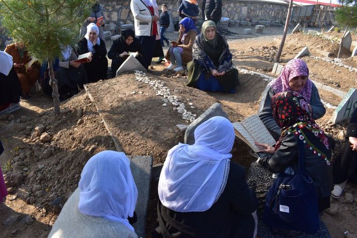 d 3 padişah ve 12 cumhurbaşkanı dönemi gördü, 113 yaşında yaşamını yitirdi -3