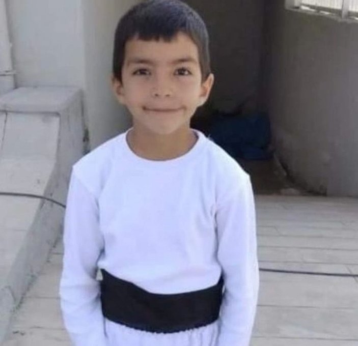 Traktör ile römork arasında sıkışan 8 yaşındaki Hasan Eymen, öldü -1