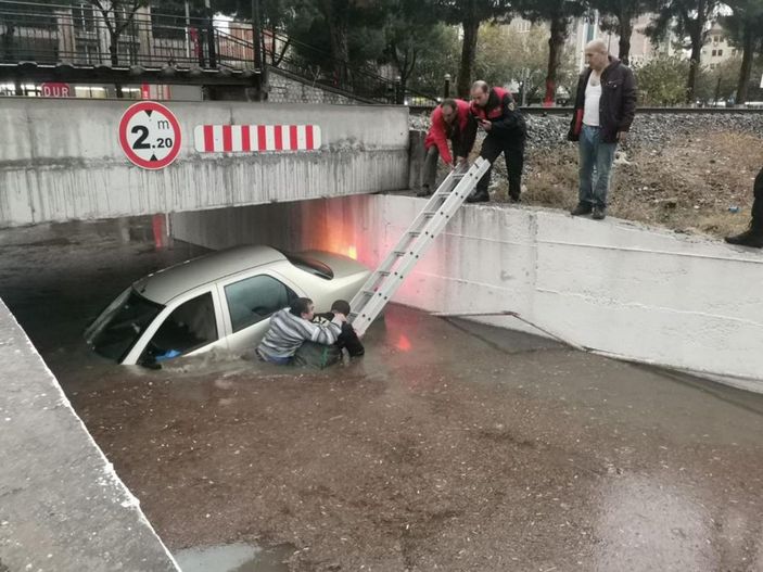 Aydın'da sağanak 6 ilçede hayatı olumsuz etkiledi -1