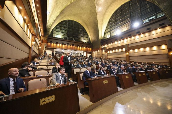 İBB Meclisi'nde Ahmet İsvan Halk Ekmek Fabrikası tartışması -3