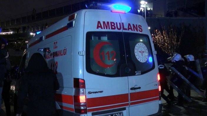 Taksim'de '25 Kasım' eylemi yapmak isteyenlere polis engeli