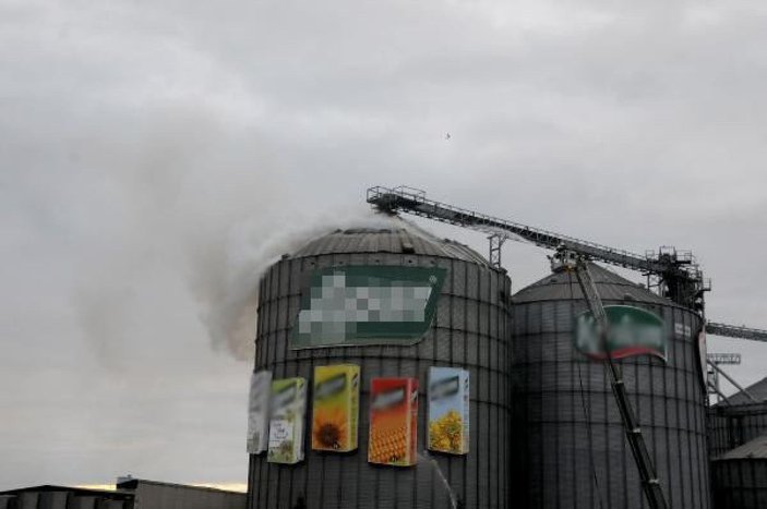 Edirne'de yağ fabrikasının silosunda yangın -10