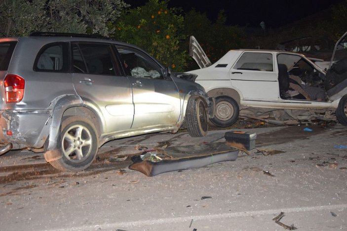 Antalya'da otomobil ile cip çarpıştı: 2 ölü, 3 yaralı -3