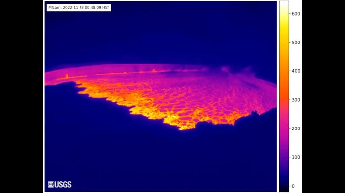 Dünyanın en geniş yanardağı Havai’de lav püskürmeye başladı -5