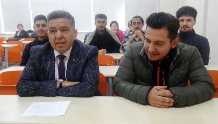 d Baba- oğul birlikte yüksek lisans yapıyor -3