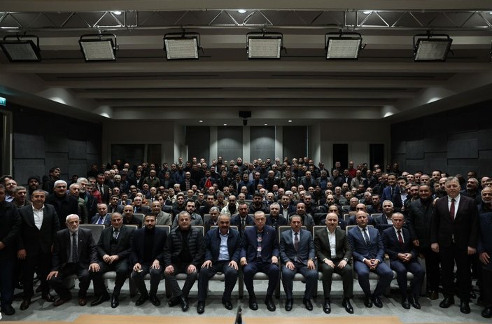 Erdoğan İstanbul'da minibüs odaları başkanları ve şoförler ile buluştu -9