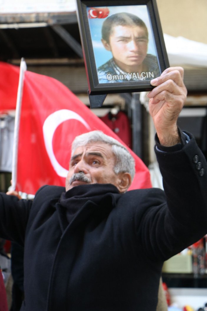 Hakkari'de, ailelerin HDP önündeki eyleminde 37'nci hafta -5