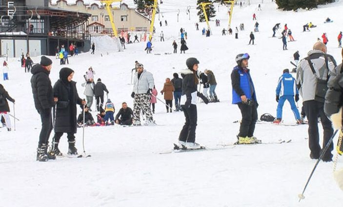 Ukrayna savaşı nedeniyle vize sorunu yaşayan Ruslardan Uludağ’a rağbet  -5