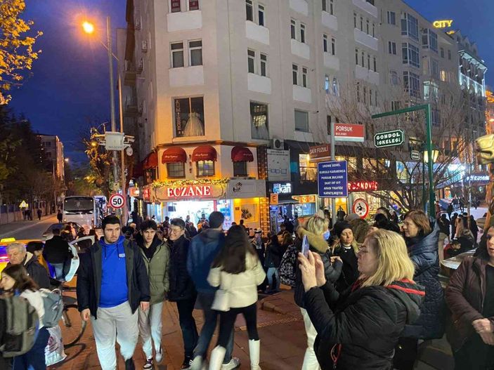 Eskişehir’de turist kalabalığı -1