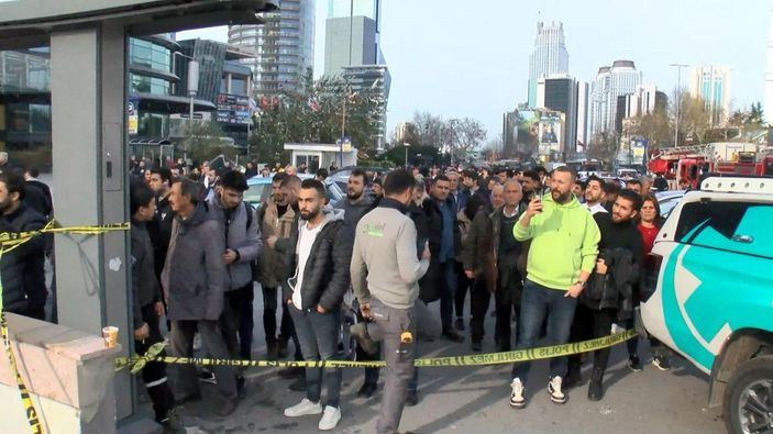 Levent'te AVM'de yangına tanık olanlar o anları anlattı -3