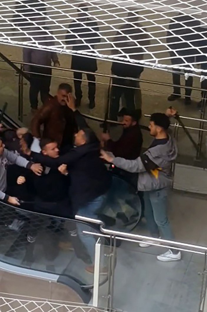 Adana Adliyesi’ndeki kavgaya 5 tutuklama -6