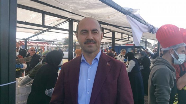 d Samsun'da 55 metrelik pide, saniyeler içinde tüketildi -5