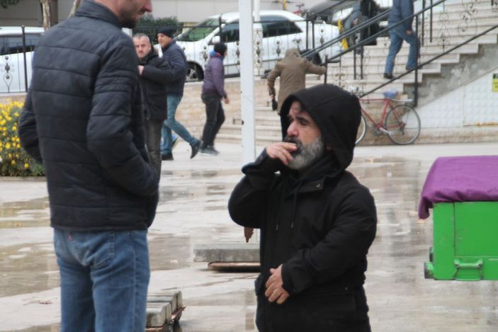 ‘Çaycı Hüseyin’in annesi son yolculuğuna uğurlandı -3