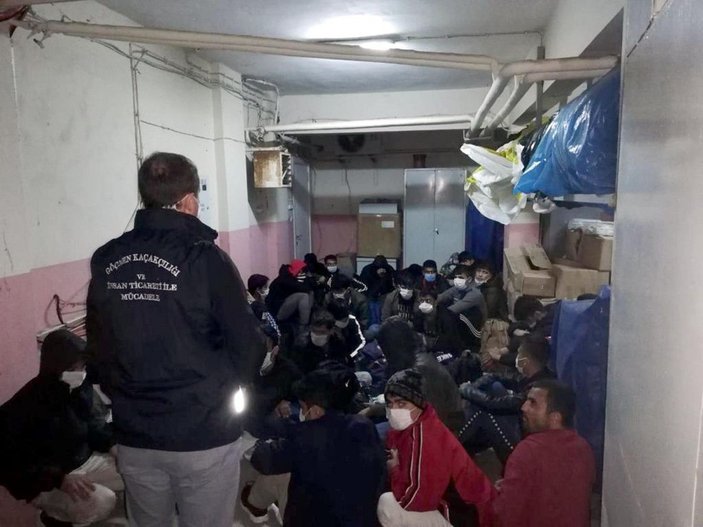 Kırklareli'de yılbaşından beri 1239 kaçak göçmen yakalandı -1