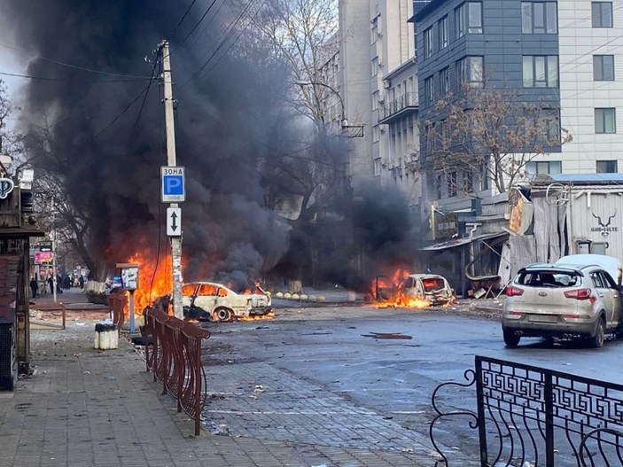 Ukrayna’nın Herson kentine saldırı: 8 ölü -1