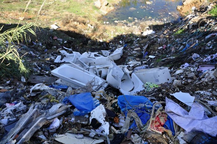 Büyük Manavgat yangınından etkilenen bölge yine çöplüğe döndü -7