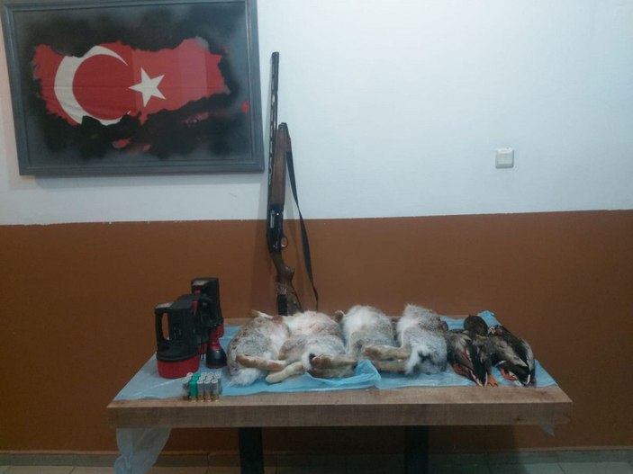 Dron ile tespit edilen kaçak avcılara para cezası -6