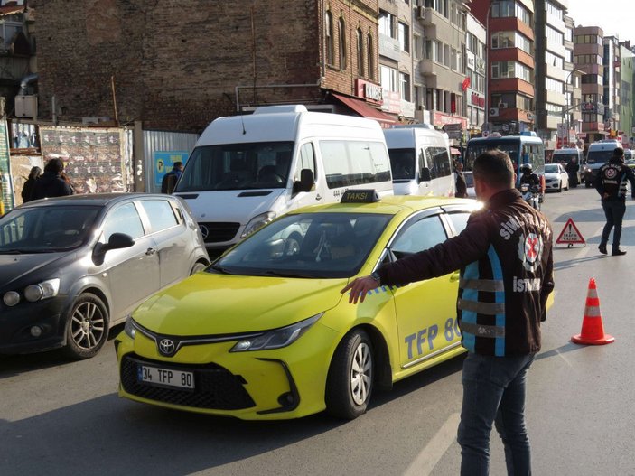 Kadıköy'de emniyet kemeri takmayan taksicilere ceza -5