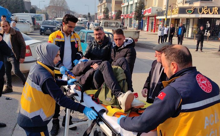 Yaralılara ilk müdahaleyi yoldan geçen beyin cerrahı yaptı -3