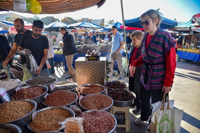 Evde yeni yıl sofrası en az 400 lira -1