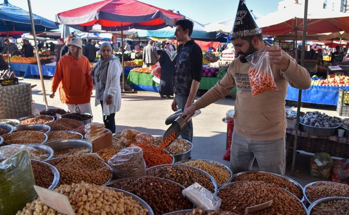 Evde yeni yıl sofrası en az 400 lira -6