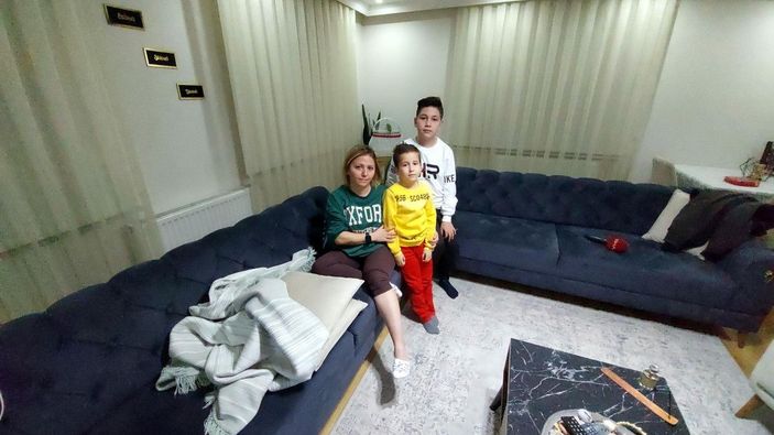 Nurgül, çocuklarını okula bırakıp eve dönerken köpeklerin saldırısına uğradı -4