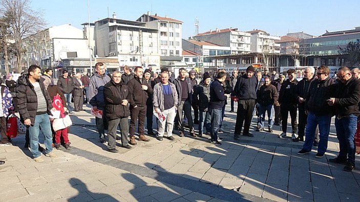 Yıllarca tabutlu eylem yapan EYT'liler, bu kez kutlama için buluştu -2